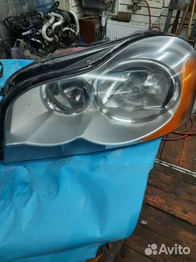 Фара левая вольво хс90