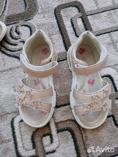 Босоножки для девочки