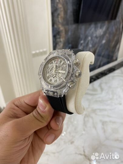 Часы hublot