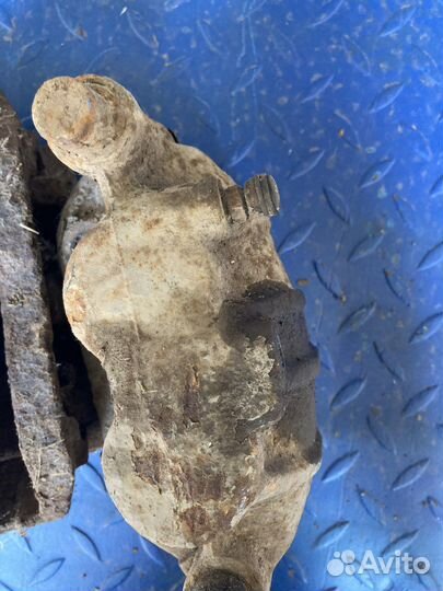 Тормозные суппорта ford transit 90-99 года