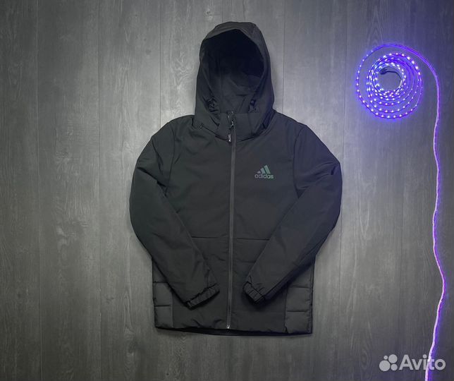 Спортивная куртка Adidas