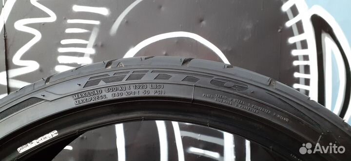 Nitto NT555 225/35 R20