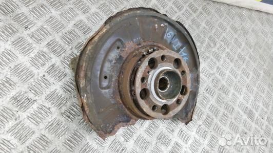 Ступица задняя левая mercedes benz C-class W204 (6