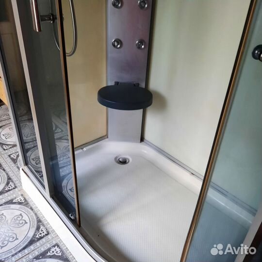 Продается Душевая кабина luxus 811 L