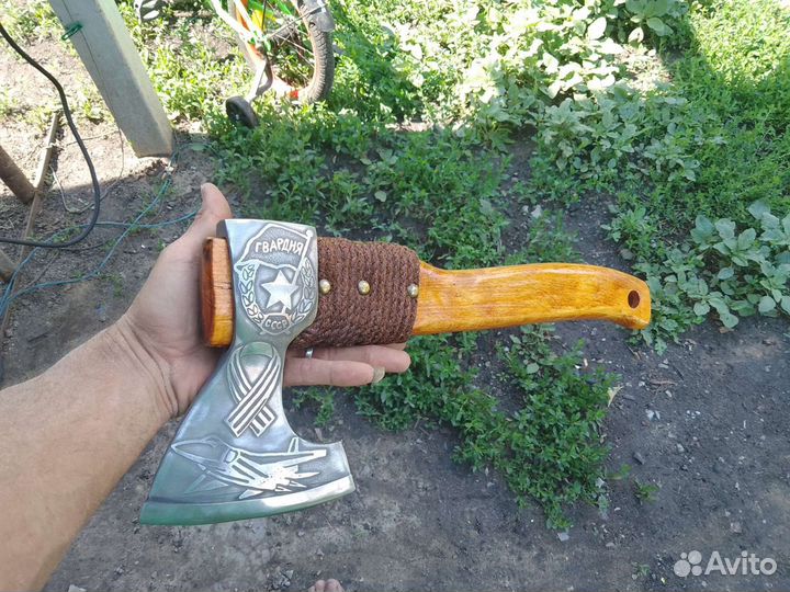 Топор ручной работы
