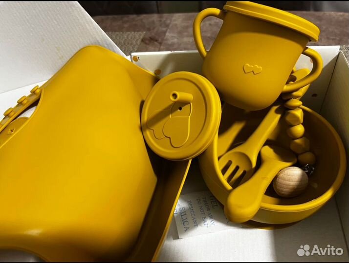 Набор детской силиконовой посуды новый