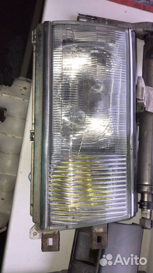 Фары Nissan Cedric/Gloria Y31