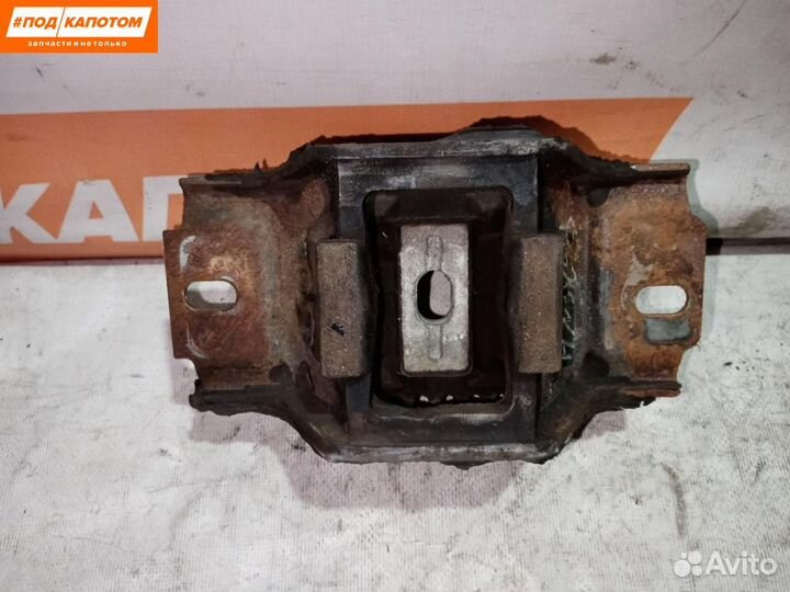 Подушка крепления двигателя левая Ford Fusion