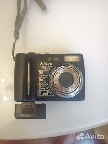 Компактный фотоаппарат nikon