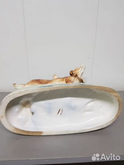 Статуэтка фарфор 