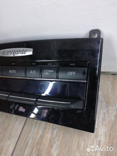 Блок управления климатом Mercedes E W212 3.5 2010