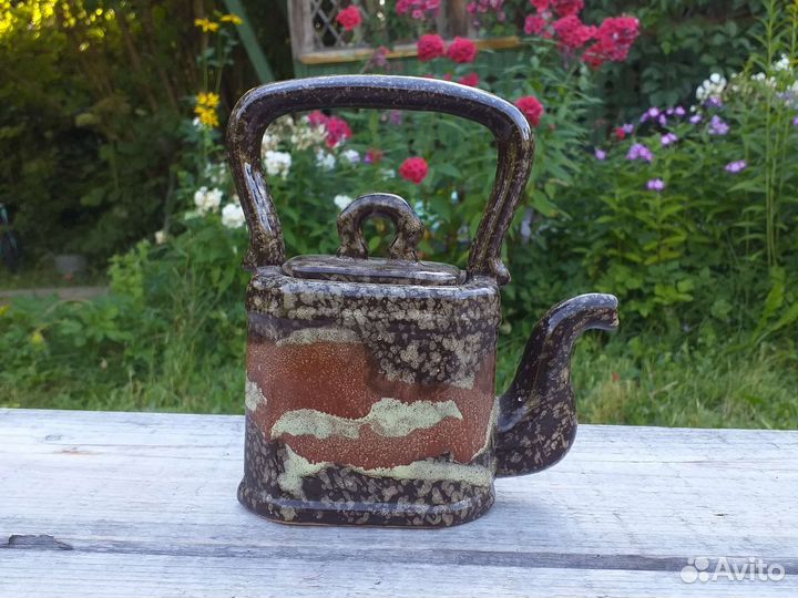 Красивый керамический заварочный чайник глазурь