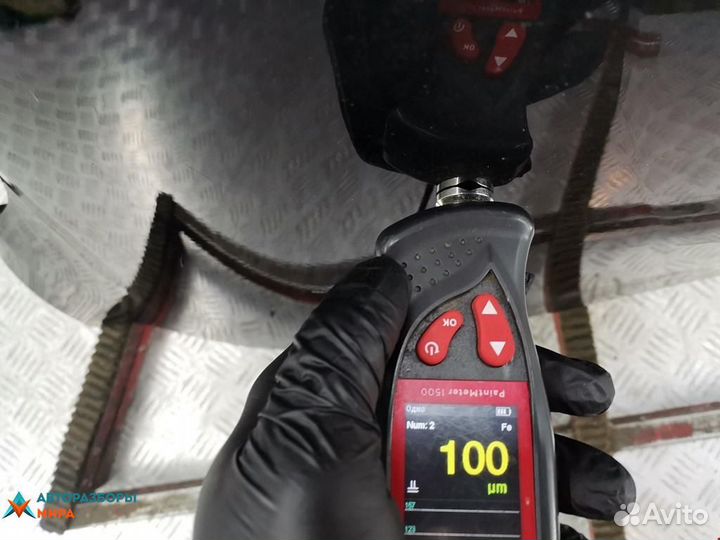 Крыло переднее правое Volkswagen Touareg 2 2012