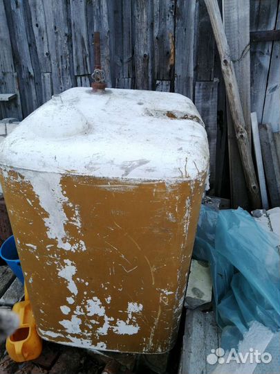 Емкость для воды алюминиевая