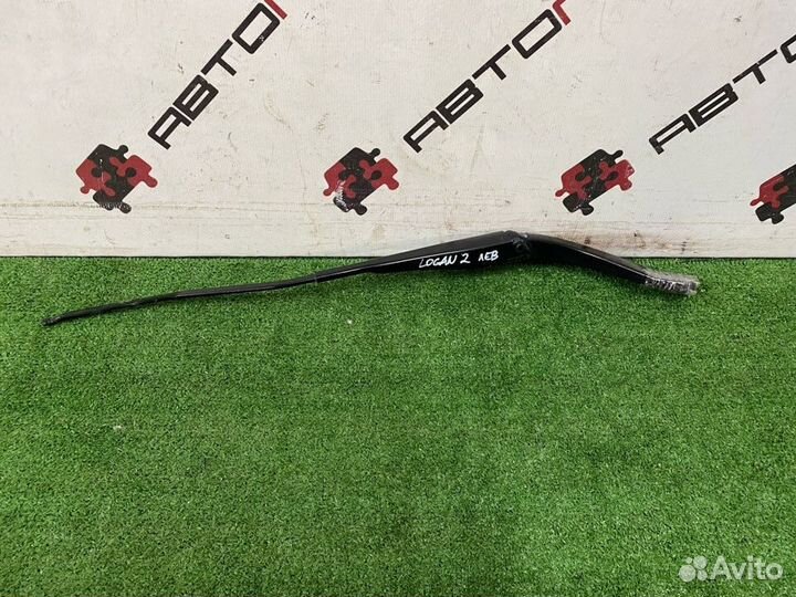 Поводок дворника держатель щетки Renault Logan 2