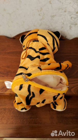 Тигр под новогодние конфеты