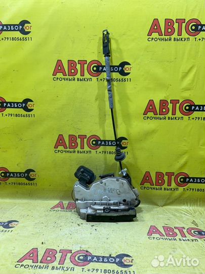 Замок двери задний правый Volkswagen Polo седан