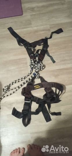 Обвязка альпинистская