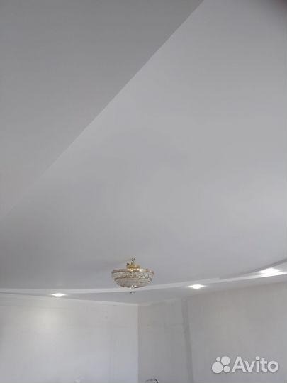 Поклейка обоев,шпаклевание