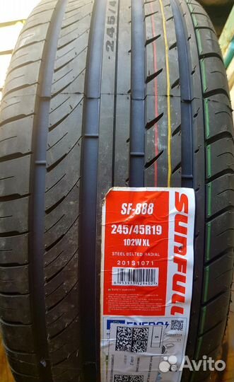 Sunfull SF-888 245/45 R19
