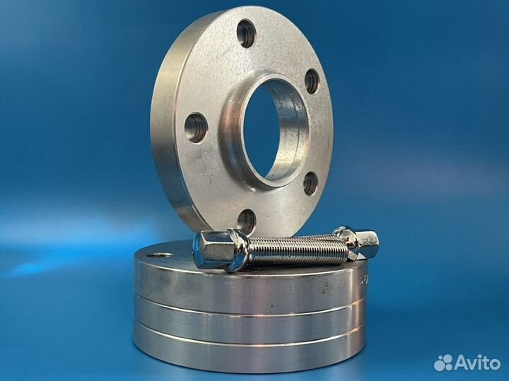 Проставки колесные на bmw 25 и 20мм 4шт