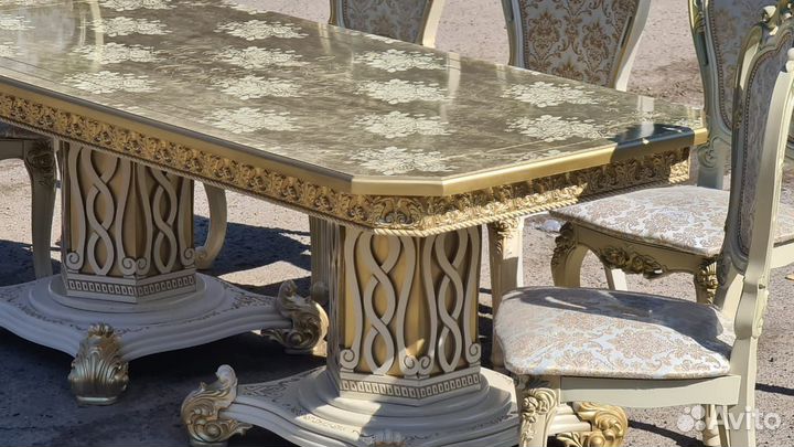 Стул кухонный