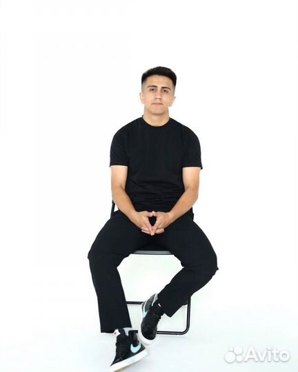 Бариста, официант