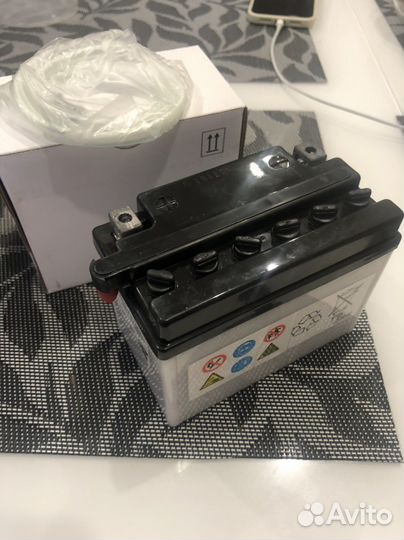 Аккумулятор varta yb4l-b 12V 4Ah 20A (EN)