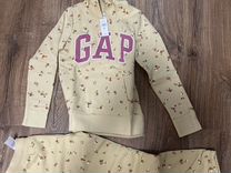 Gap костюм новый 8 лет