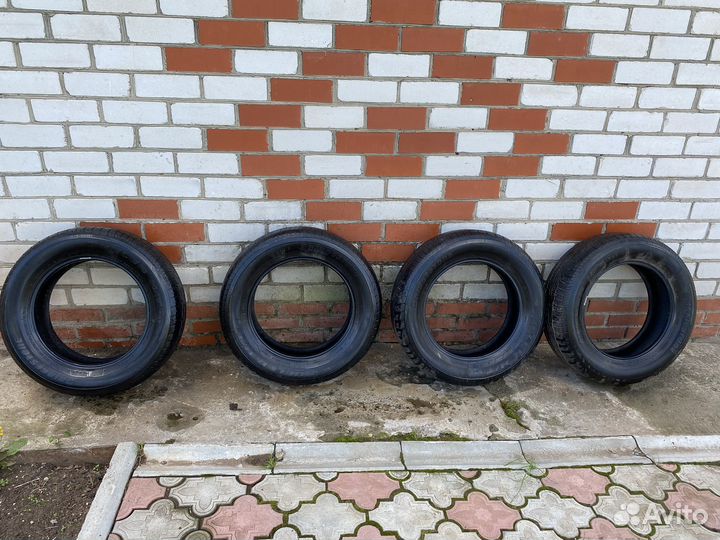 Bridgestone Dueler H/T 225/65 R17 H