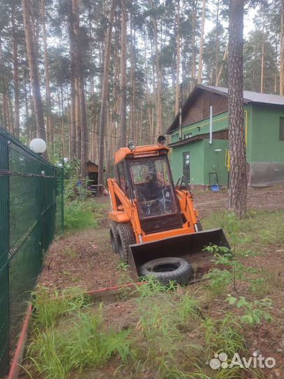 Мини-погрузчик Уралвагонзавод ПУМ-500, 2005