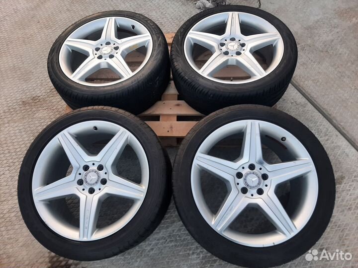 Диски Mercedes W221 AMG R19 разноширокие с резиной