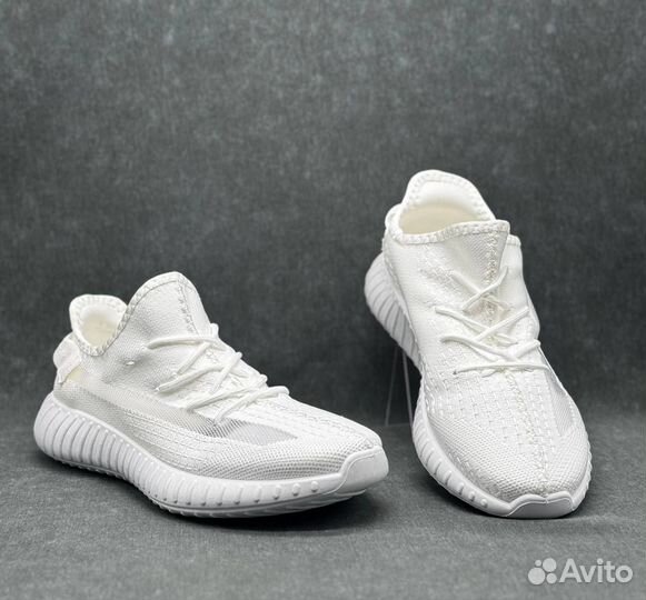 Кроссовки мужские adidas yeezy