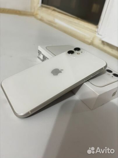 iPhone 11, 128 ГБ