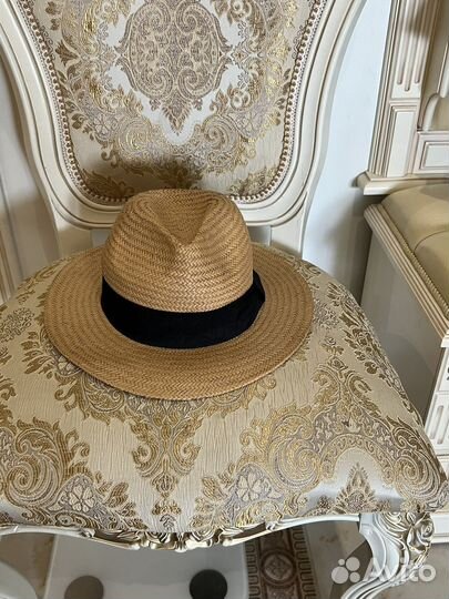 Пляжная шляпа новая