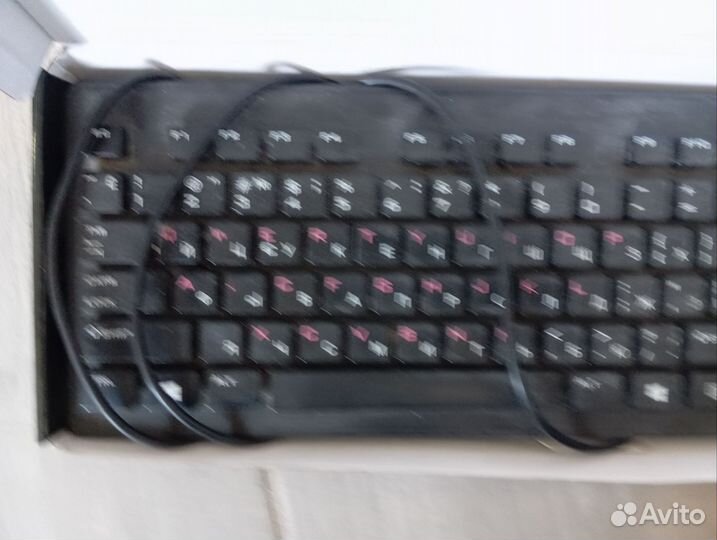 Наушники и клавиатура