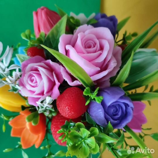 Композиция из ароматного мыла ручной работы