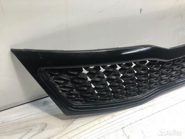 Решетка радиатора черная Kia Optima III 2010-2015