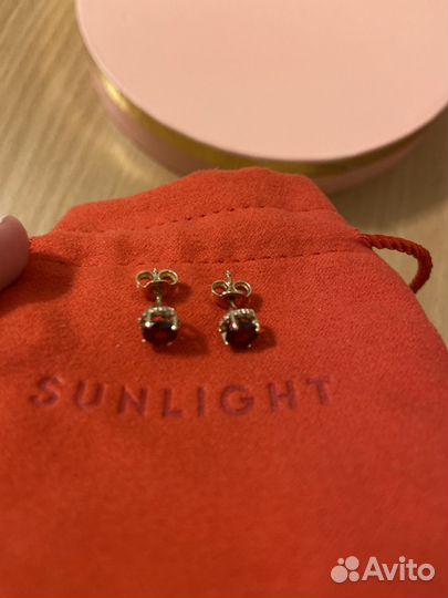 Золотые серьги