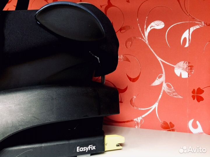 Maxi Cosi c базой isofix