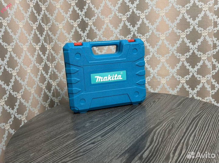 Дрель makita