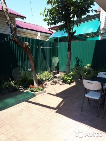 Комната 15 м² в > 9-к., 2/2 эт.