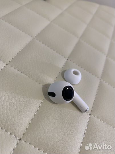 Левый наушник airpods pro оригинал
