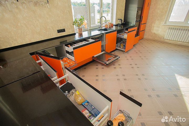 Кухонный гарнитур угловой