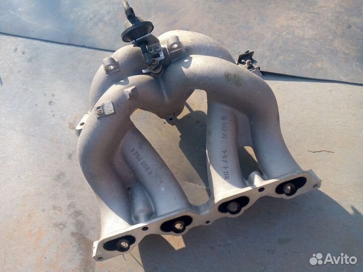 Коллектор впускной BMW e36 m44