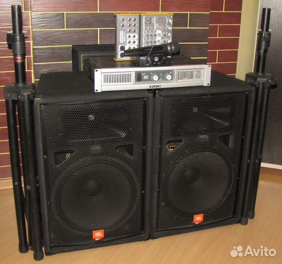 Колонки JBL 1000W Усилитель Микшер Микрофон Стойки
