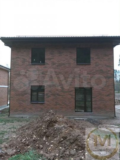 Коттедж 151 м² на участке 5 сот.