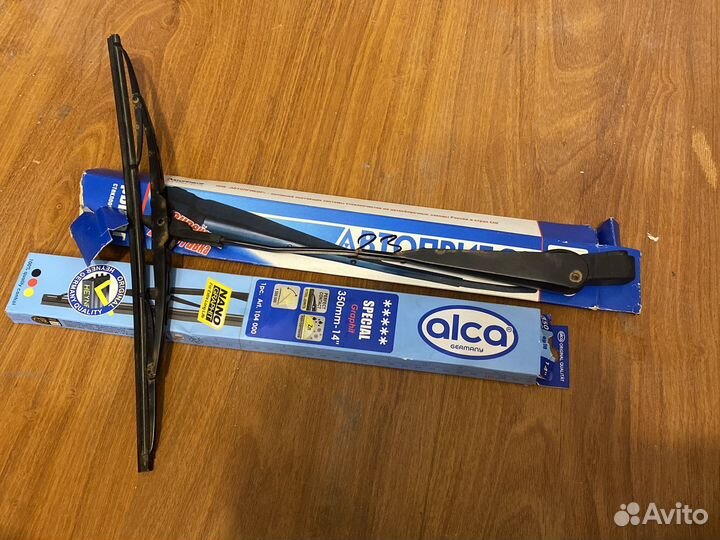 Поводок стеклоочистителя задний Chevrolet niva