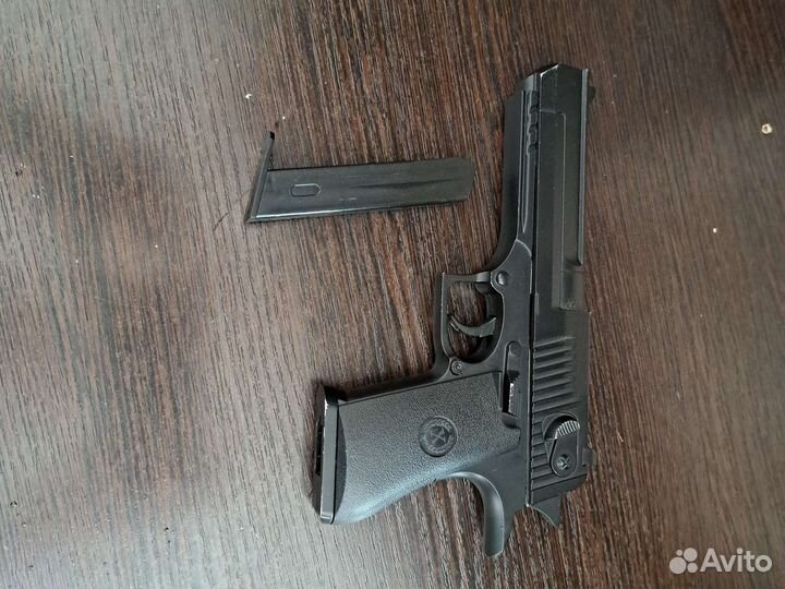 Пистолет с пулками для детей 10-18 лет