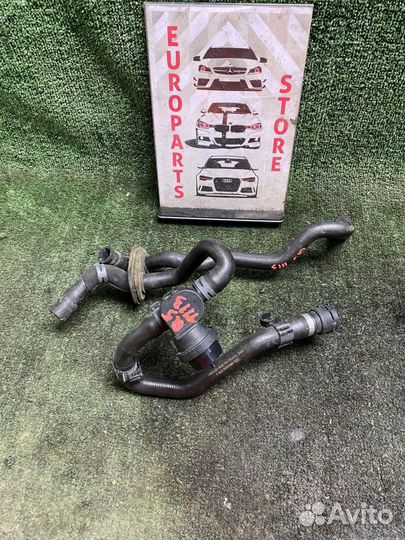 Патрубки отопителя с клапаном на Audi Q5, 8R, 8RB